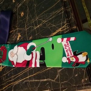 Man's Christmas tie